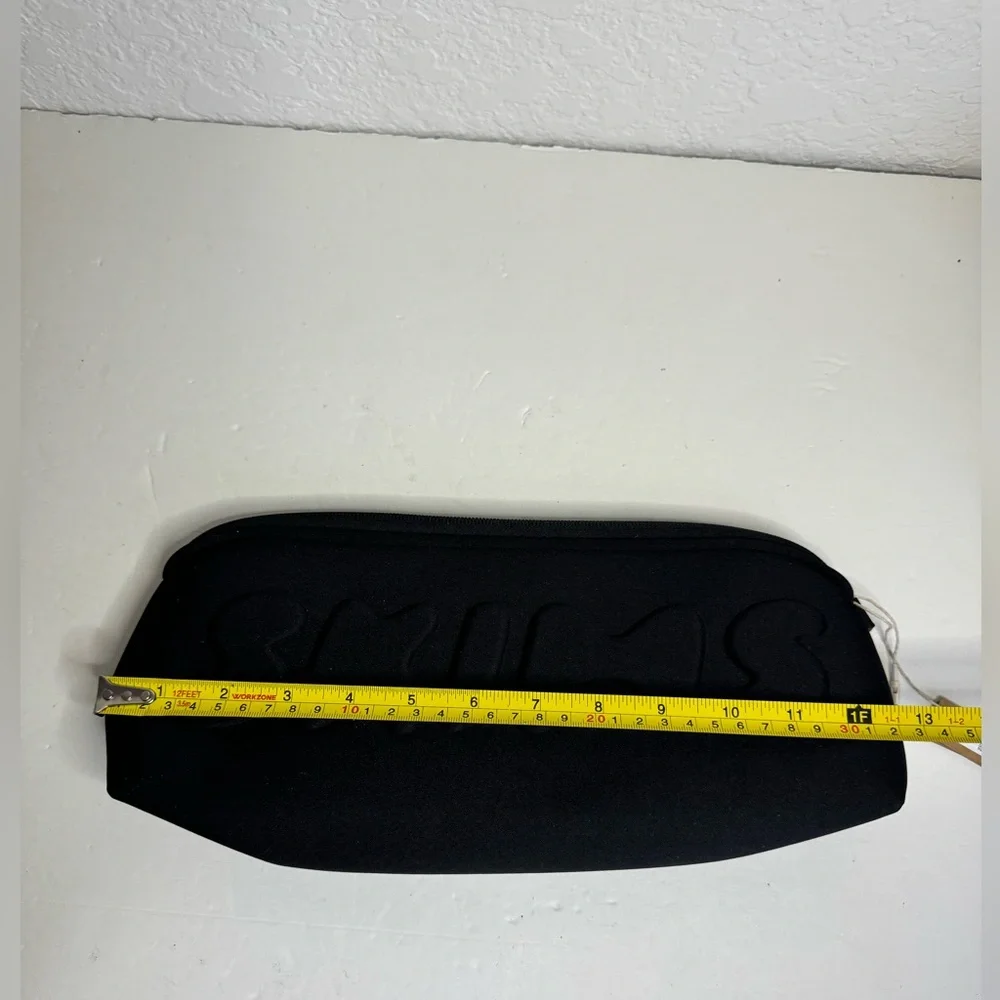 NWT SKIMS Neoprene Soot Pouch